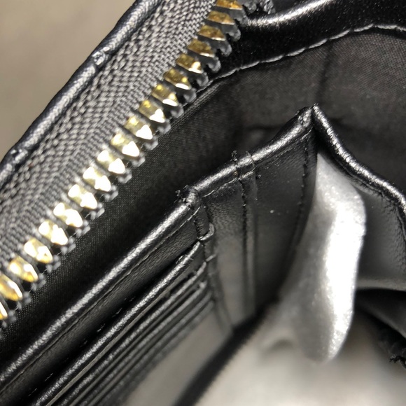 Betsey Johnson Black Faux Leather ZA Wallet With Embossed Hearts NWT - Picture 12 of 15